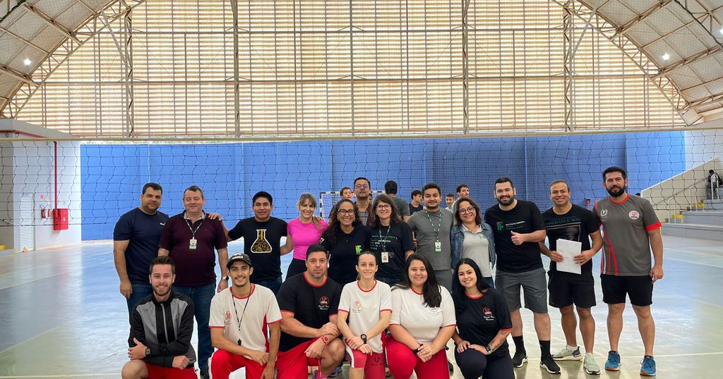 Mayara - Curitiba,Paraná: Preparadora Física de Futebol e Futsal  (Atualmente no Fut7 Feminino do Flamengo), Personal Trainer e Mestre em  Educação Física, desenvolve aulas para pessoas que buscam uma nova  experiência de